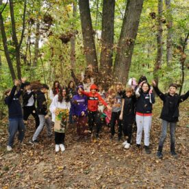 Forscher im Wald
